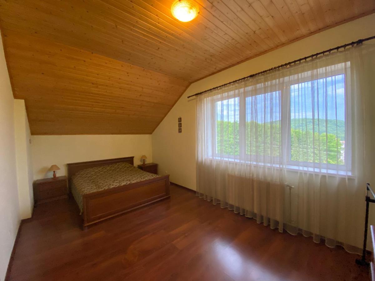 شقة Panorama Townhouse بوليانا المظهر الخارجي الصورة