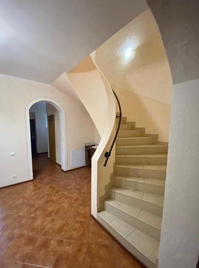 شقة Panorama Townhouse بوليانا المظهر الخارجي الصورة